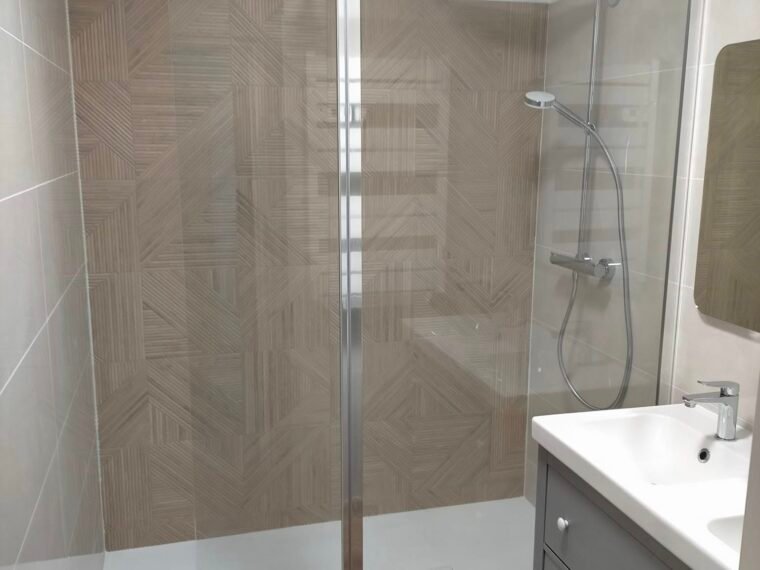 Réalisation SM PLOMBERIE — rénovation de salle de bain