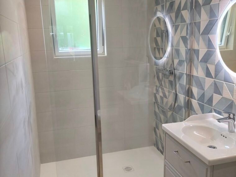 Réalisation SM PLOMBERIE — rénovation de salle de bain