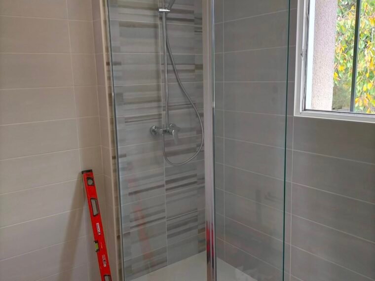 Réalisation SM PLOMBERIE — rénovation de salle de bain
