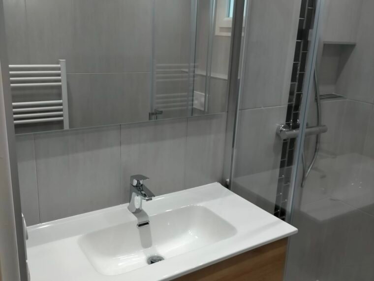 Réalisation SM PLOMBERIE — rénovation de salle de bain